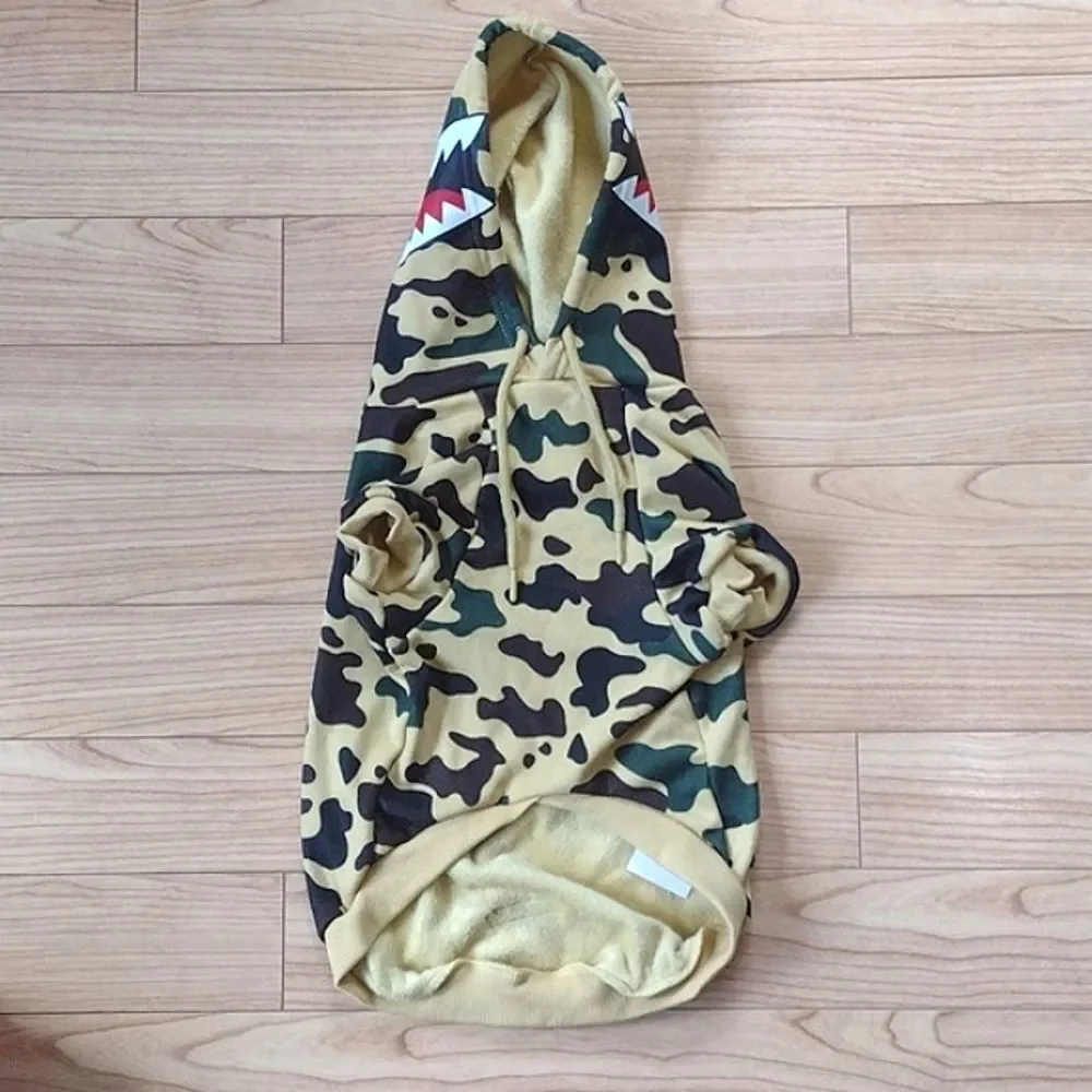 Woof Trails Camo Shark Fleece Lined Dog Hoodie Size XXL